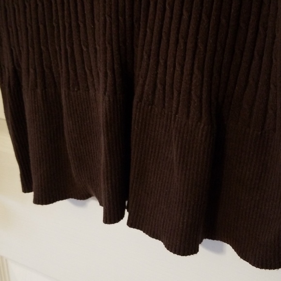 *SOLD* Apt 9 Chocolate Brown Cable Knit Sweater. - Picture 4 of 8
